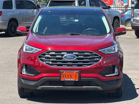Used 2019 Ford Edge SEL w/ Equipment Group 201A FWD image 10
