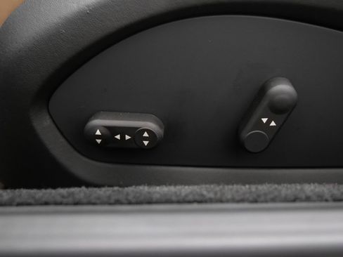 Certified 2021 Ferrari 812 GTS Base image 67