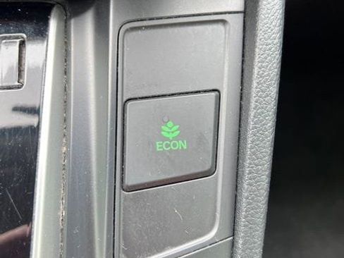 Used 2017 Honda CR-V LX image 26