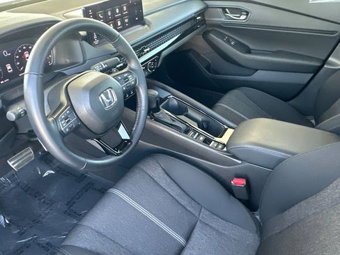 Certified 2025 Honda Accord Sport image 10