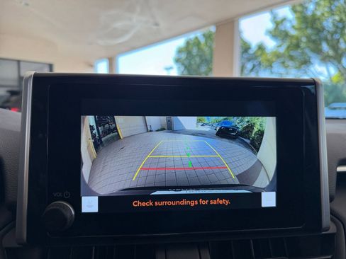 Used 2025 Toyota RAV4 LE image 29