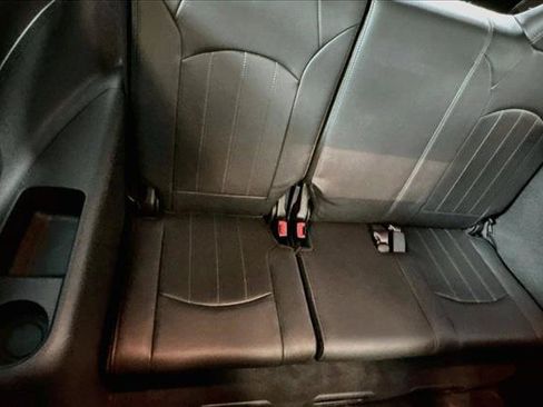 Used 2017 Buick Enclave Premium w/ Experience Buick Package AWD/4WD image 23