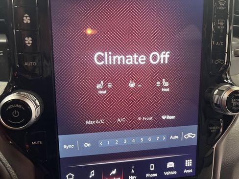 Used 2023 RAM 1500 Big Horn image 26