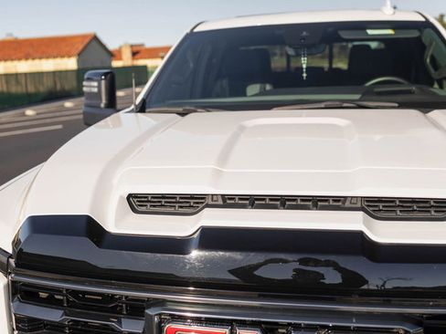 Used 2024 GMC Sierra 2500 AT4 w/ AT4 Premium Plus Package image 83