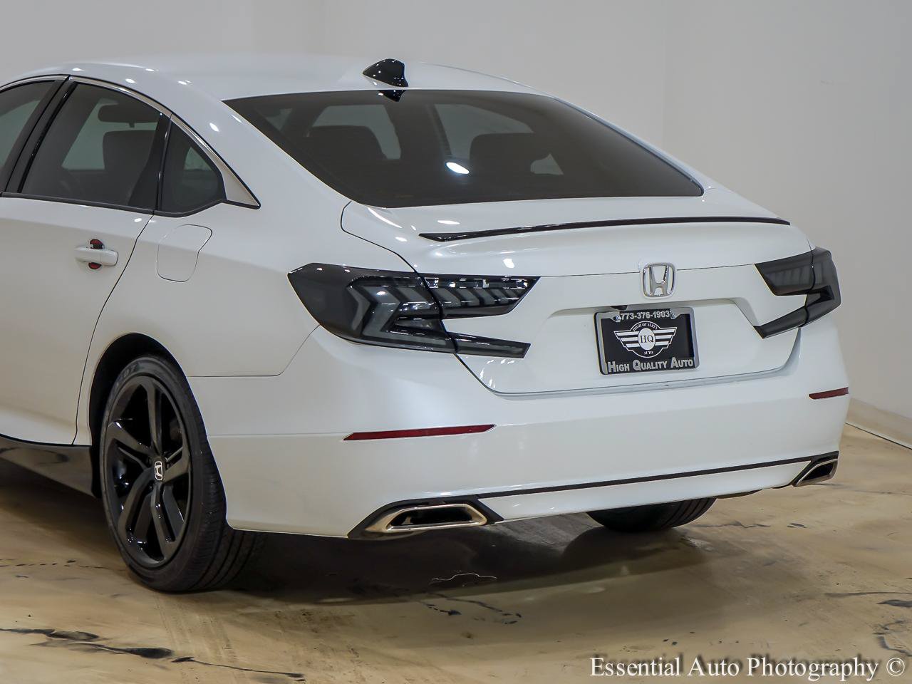 Used 2021 Honda Accord Sport image 9