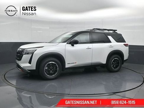 New 2026 Nissan Pathfinder Rock Creek AWD/4WD image 7