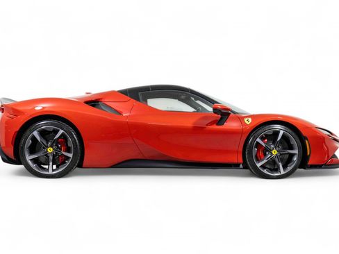 Certified 2023 Ferrari SF90 Spider image 15