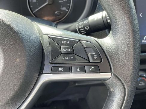 Used 2021 Nissan Kicks SV image 21