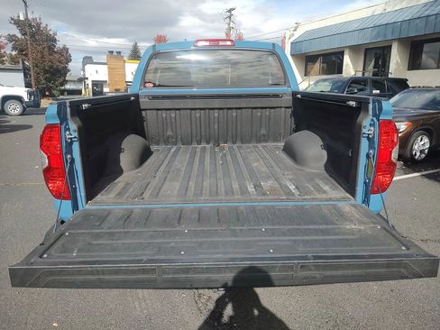 Used 2019 Toyota Tundra SR5 w/ SR5 Upgrade Package image 23