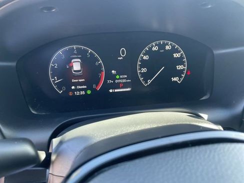 Used 2024 Honda HR-V Sport image 12