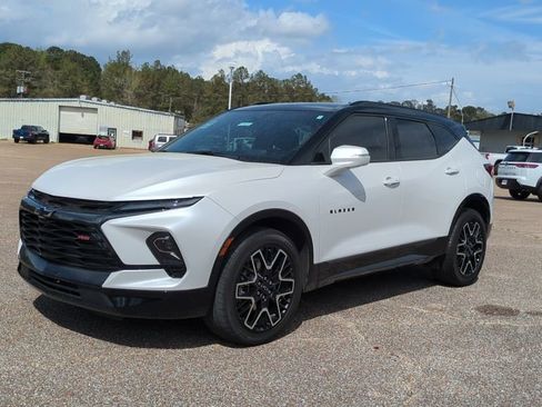 Used 2023 Chevrolet Blazer RS w/ Driver Confidence II Package image 1