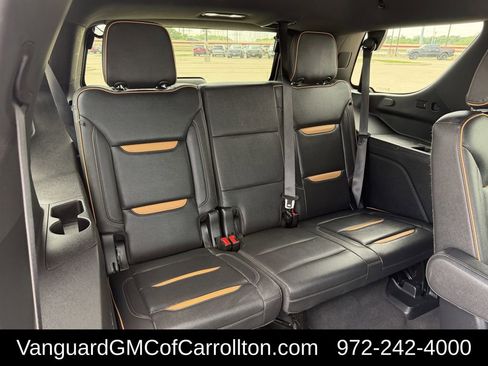 Used 2022 GMC Yukon AT4 AWD/4WD image 37