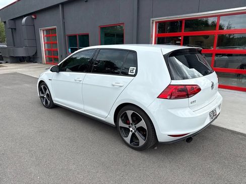 Used 2017 Volkswagen GTI S FWD image 4