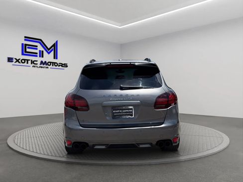 Used 2013 Porsche Cayenne GTS AWD/4WD image 4