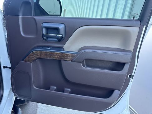 Used 2016 Chevrolet Silverado 1500 LT w/ All Star Edition image 37