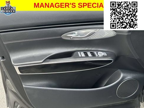 Used 2025 Genesis GV70 2.5T AWD/4WD image 15