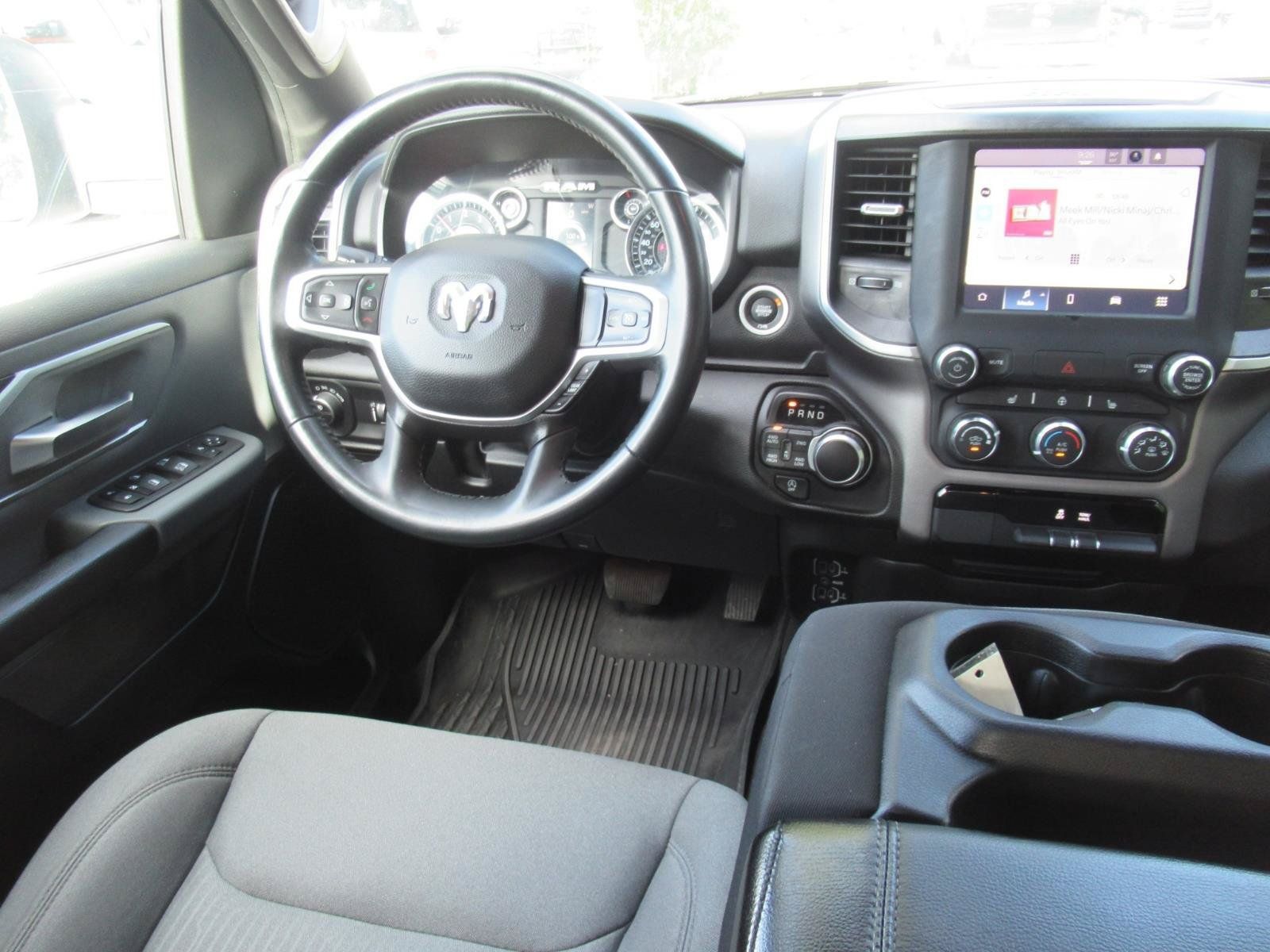 Used 2023 RAM 1500 Big Horn AWD/4WD image 12