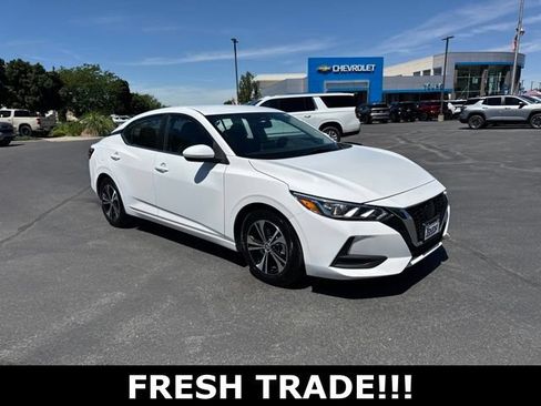 Used 2022 Nissan Sentra SV FWD image 1