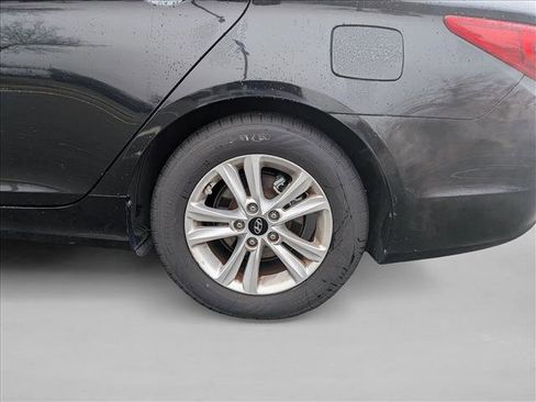 Used 2013 Hyundai Sonata GLS image 19