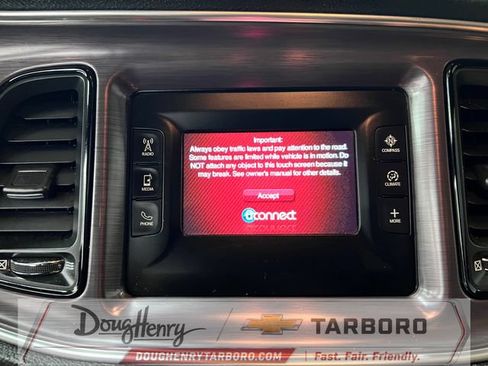 Used 2016 Dodge Challenger SXT RWD image 42