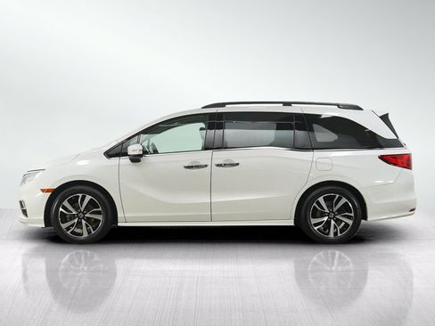 Used 2020 Honda Odyssey Elite image 2