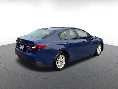 Used 2025 Toyota Camry LE image 15
