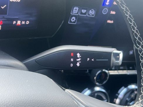 Used 2024 Chevrolet Blazer EV LT image 16