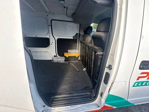Used 2015 Chevrolet City Express LS FWD image 25