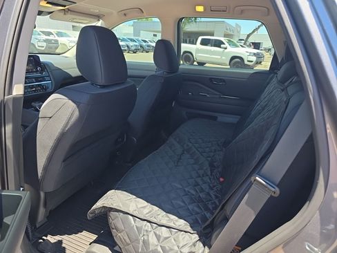 Used 2025 Nissan Pathfinder SV w/ Cargo Package FWD image 6