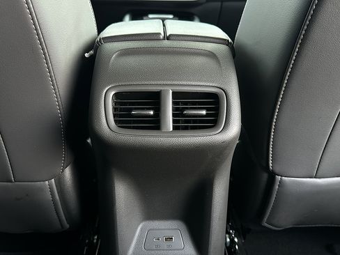 Used 2024 Buick Envision Preferred AWD/4WD image 30
