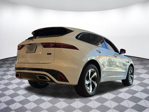 New 2026 Jaguar F-PACE R-Dynamic S AWD/4WD image 9