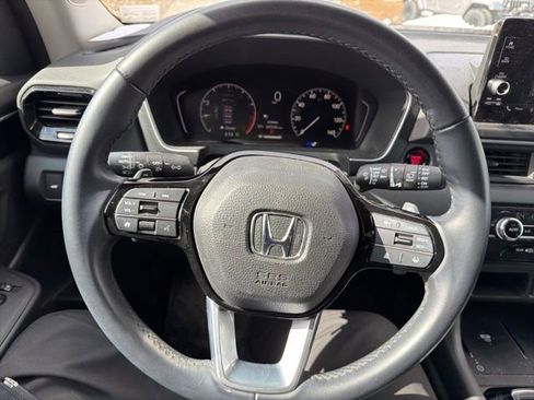 Used 2025 Honda Pilot EX-L image 19