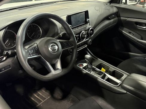 Certified 2020 Nissan Sentra S image 7