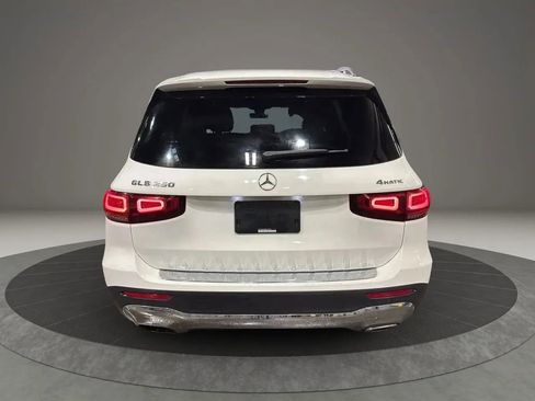 Used 2021 Mercedes-Benz GLB 250 4MATIC image 6