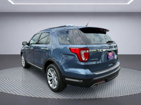 Used 2018 Ford Explorer Limited w/ Equipment Group 301A AWD/4WD image 4