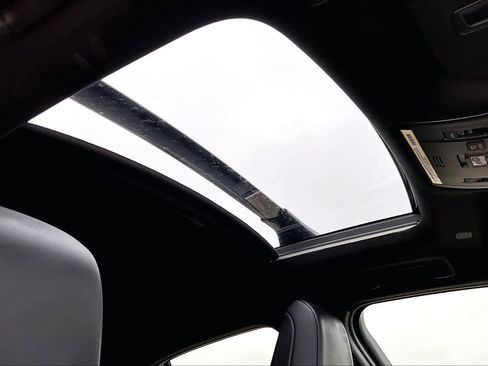 Used 2025 Lexus UX 300h FWD image 14