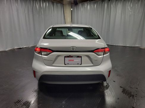 Used 2023 Toyota Corolla LE FWD image 7