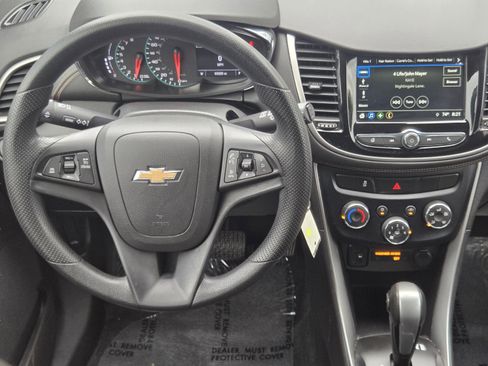 Used 2019 Chevrolet Trax LT FWD image 22
