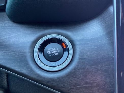 New 2025 Jeep Grand Cherokee Limited image 22