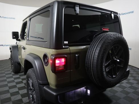 New 2026 Jeep Wrangler Sport AWD/4WD image 10