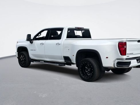 Used 2022 Chevrolet Silverado 3500 High Country w/ Safety Package II AWD/4WD image 7