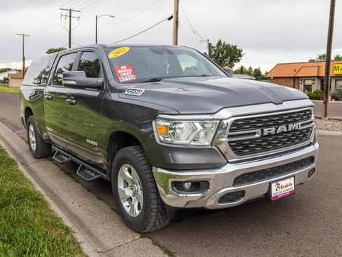Used 2022 RAM 1500 Big Horn AWD/4WD image 3