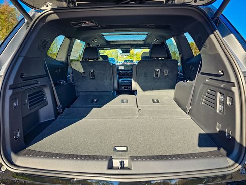 New 2026 Buick Enclave Sport Touring w/ Power Package image 39
