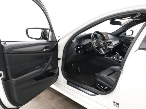 Used 2023 BMW M5 w/ Competition Package AWD/4WD image 26
