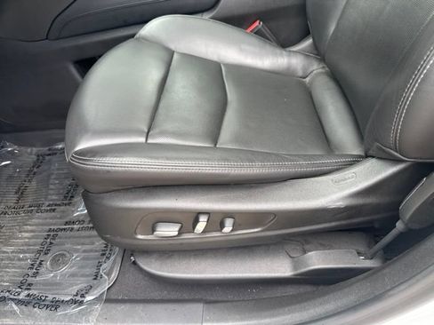 Used 2022 Cadillac XT6 Premium Luxury AWD/4WD image 22