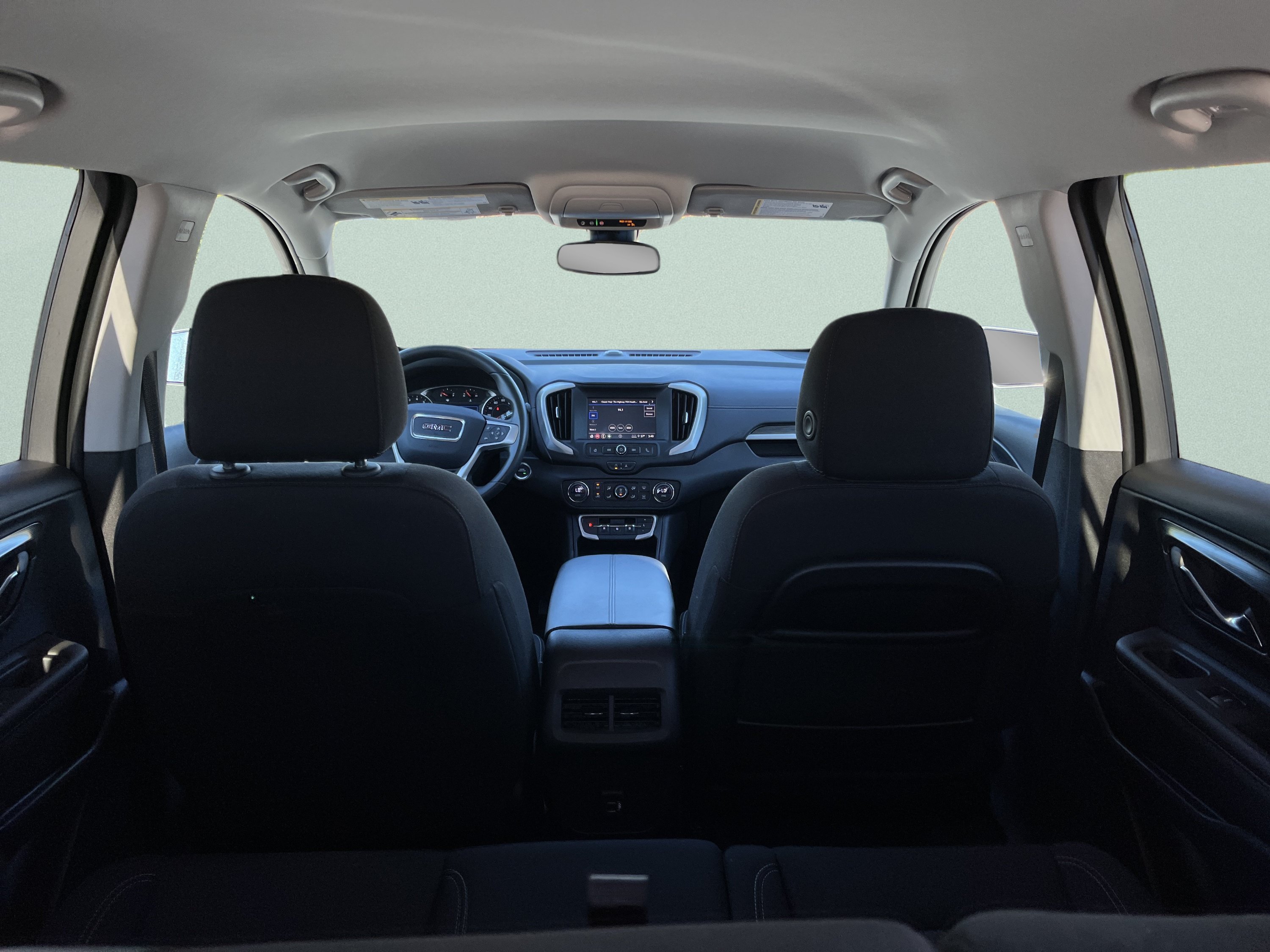 Used 2023 GMC Terrain SLE w/ Driver Convenience Package AWD/4WD image 12