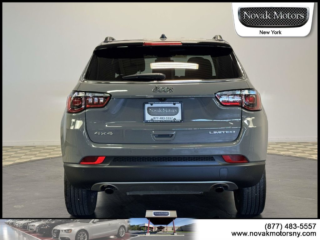 Used 2023 Jeep Compass Limited AWD/4WD image 7