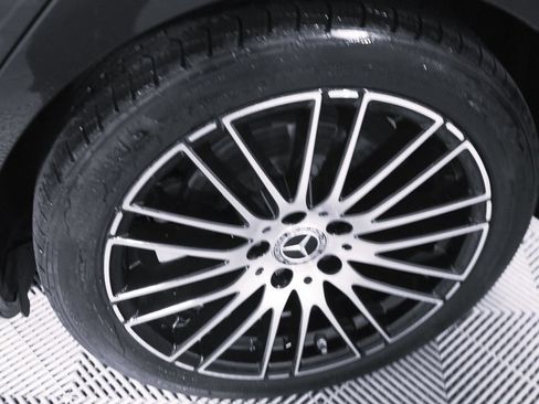 Certified 2023 Mercedes-Benz C 300 4MATIC Sedan image 7