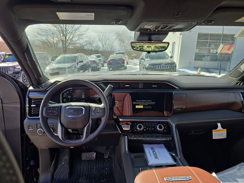 New 2026 GMC Sierra 2500 Denali Ultimate image 15