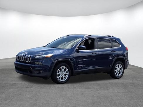 Used 2018 Jeep Cherokee Latitude FWD image 7